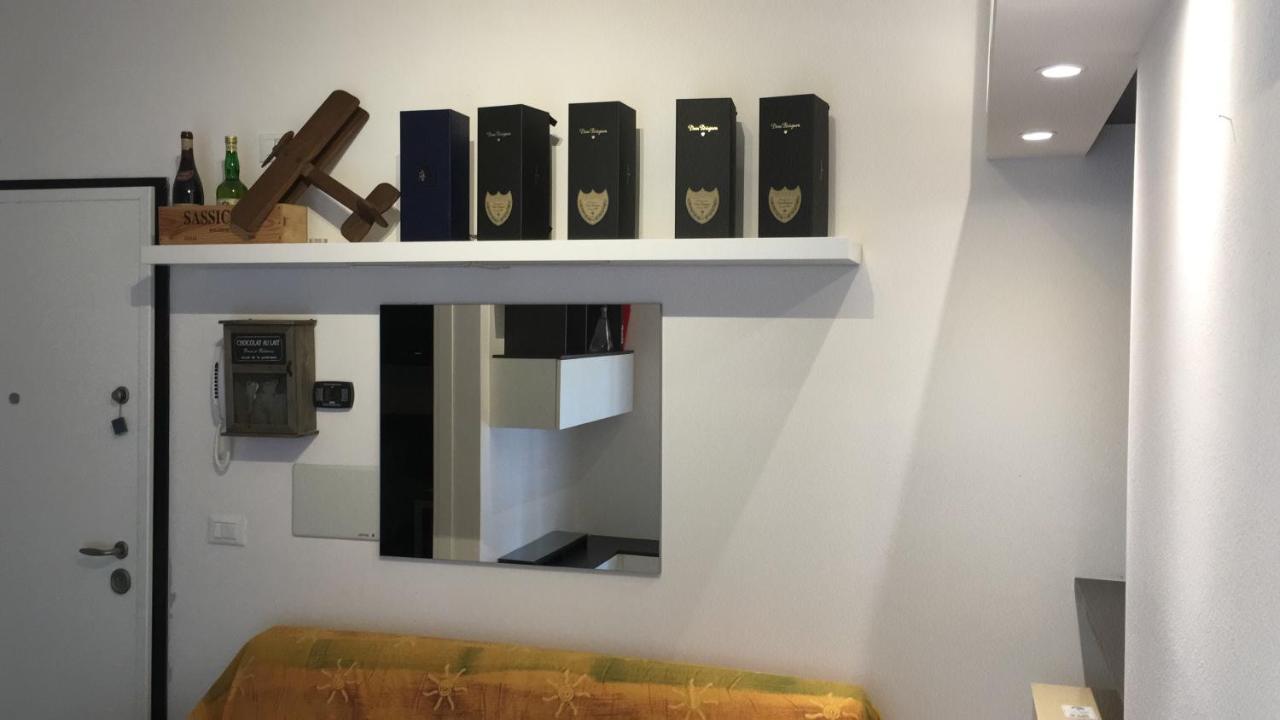 Little Secret Apartment By Wonderful Italy Μπολόνια Εξωτερικό φωτογραφία